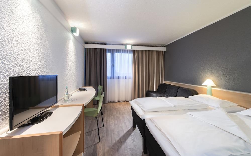 Готель Ibis Dortmund West Екстер'єр фото
