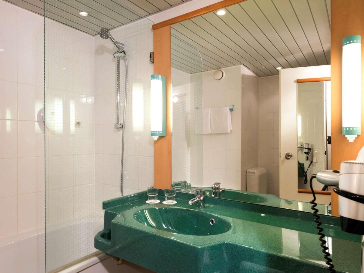 Готель Ibis Dortmund West Екстер'єр фото